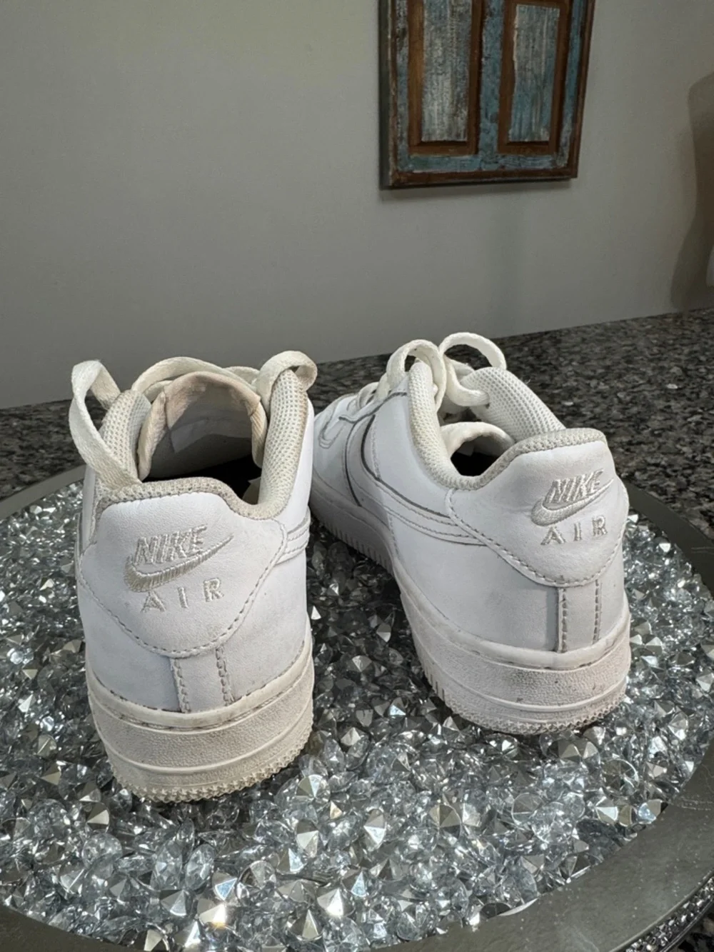 Nike Air Force 1 Big Girl White Low-Top Leather Sneakers EUC 4.5Y